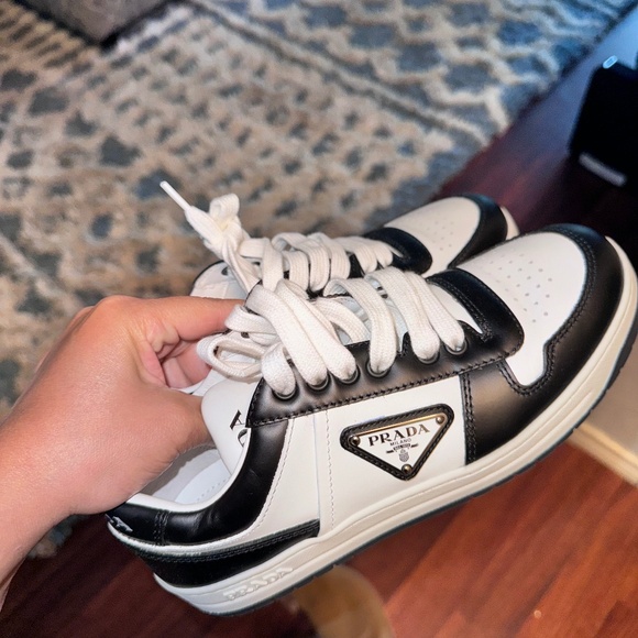Prada Sneakers fit size 6 - Picture 1 of 7